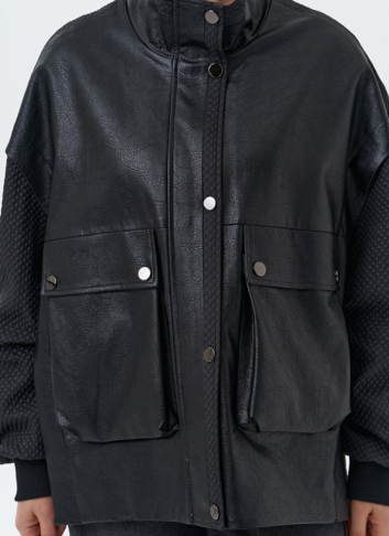 Куртка из эко кожи с воротником стойкой