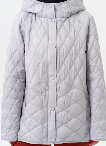 Женская стеганая куртка с капюшоном