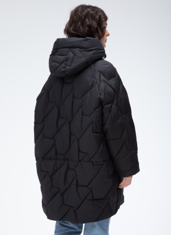 Женский пуховик с капюшоном 