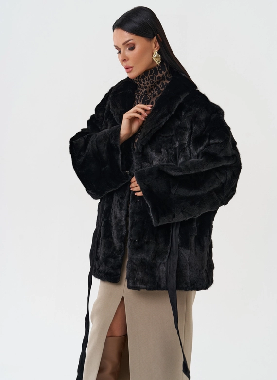 Шуба из меха норки с поясом