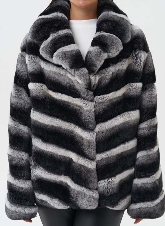 Женская шуба из меха кролика