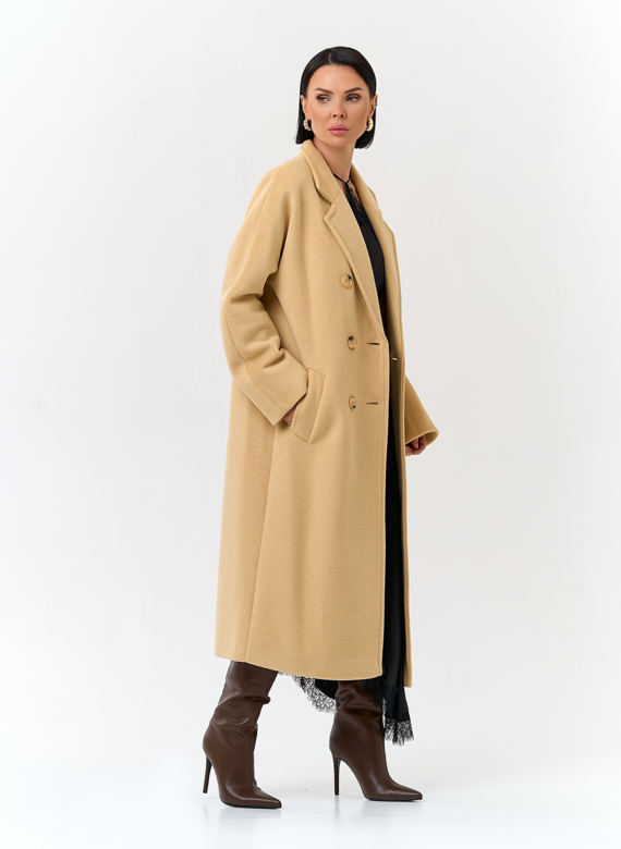 Женское пальто с поясом