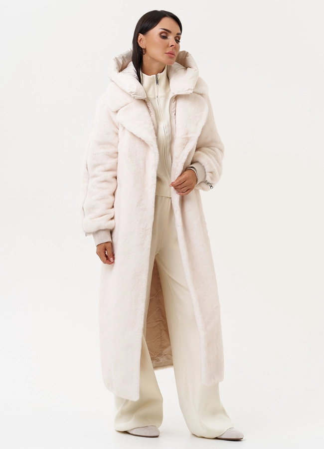 Женская шуба со съёмным капюшоном модель № 31237 универмаг малина