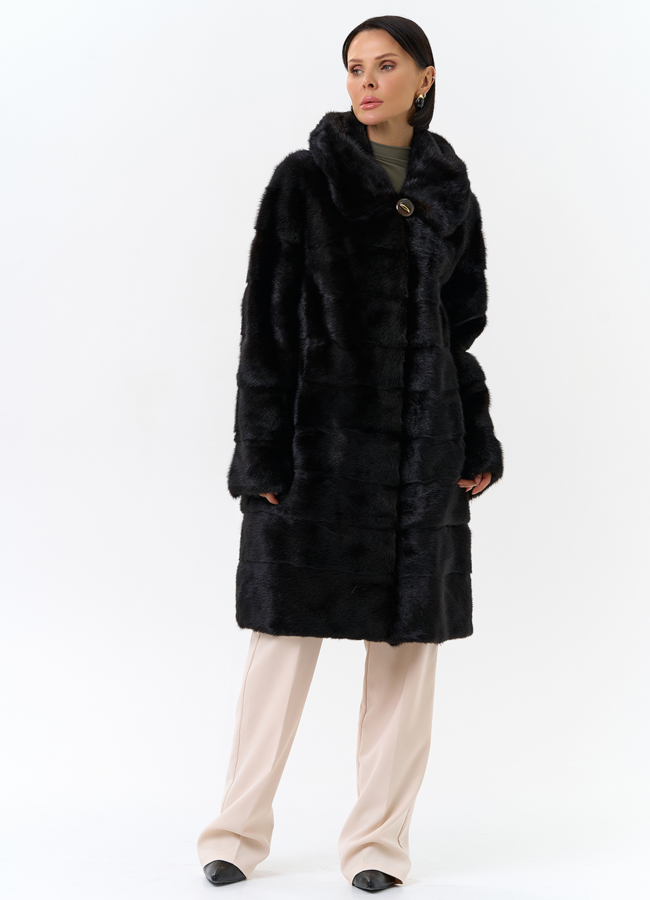 Шуба из норки модель № 29537 меха малина