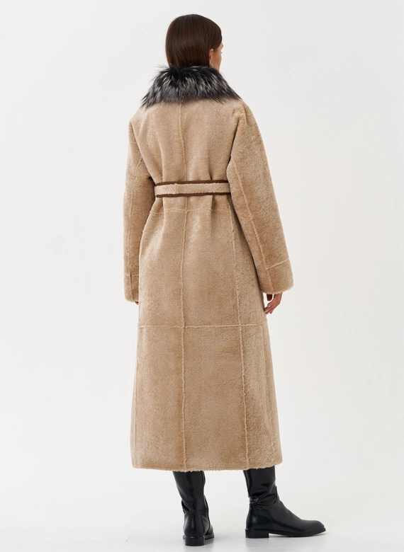 Двухсторонняя дубленка из эко кожи с мехом енота