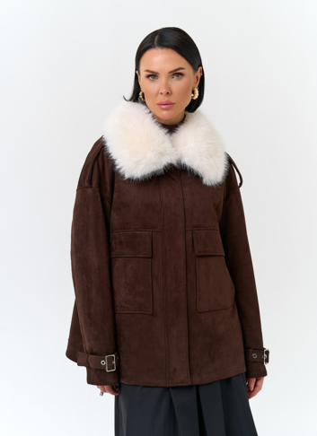 Женская куртка из эко замши с отделкой из эко меха