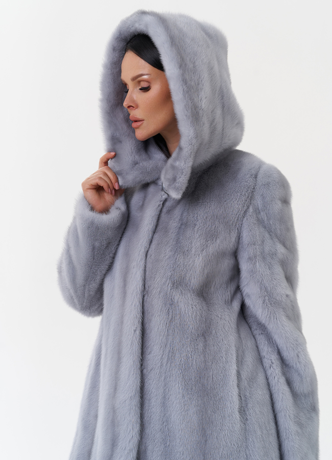 Женская шуба из меха норки с капюшоном модель № 29230 в рассрочку
