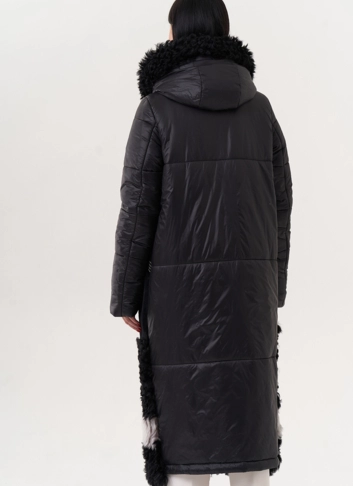 Комбинированный пуховик с капюшоном