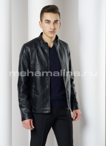 Куртка из эко кожи на молнии