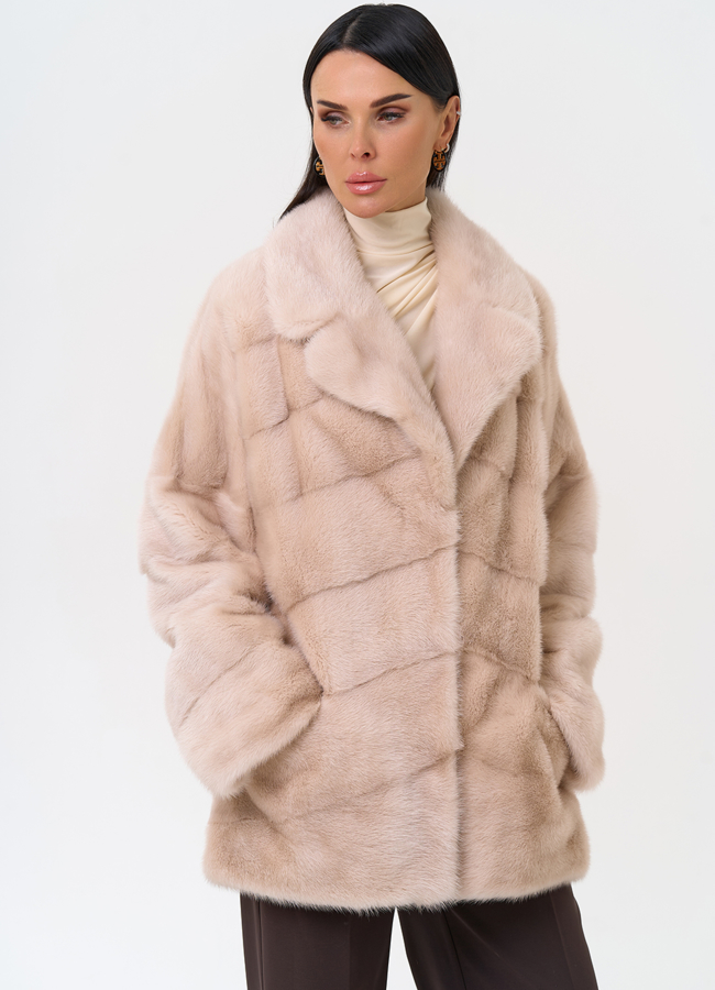 Укороченная шуба из меха норки с английским воротником модель № 30688 универмаг малина